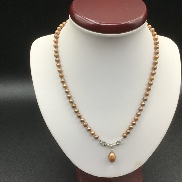 14k White Solid Gold Pearl Pendant Necklace w Natural pearl in gold/bronze color - Picture 1 of 10